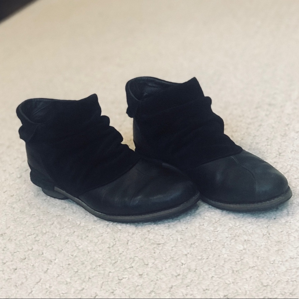 Patagonia Short Black Leather Suede Boots 9/40